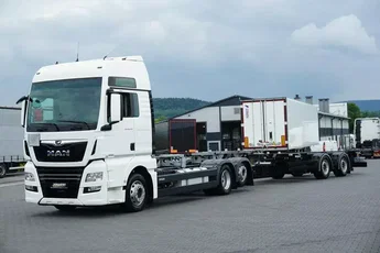 MAN / TGX / 26.470 / ACC / E 6 / MP 5 / ZESTAW BDF 2 X 7.15 M , 7.45 M , 7.82 M