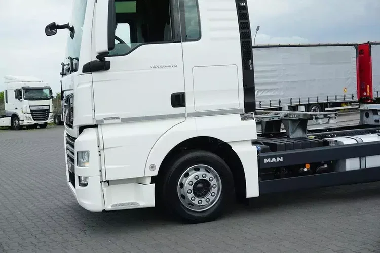 MAN / TGX / 26.470 / ACC / E 6 / MP 5 / ZESTAW BDF 2 X 7.15 M , 7.45 M , 7.82 M zdjęcie 17