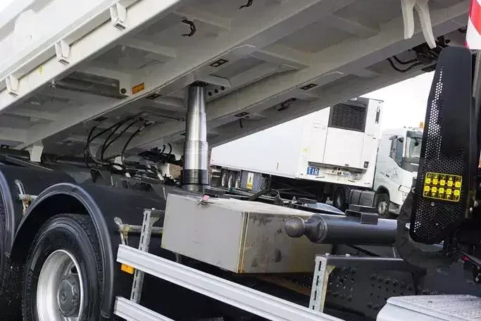 Mercedes AROCS / 2645 / E 6 / WYWROTKA + HDS / 6 X 4 / HYDROBURTA zdjęcie 16