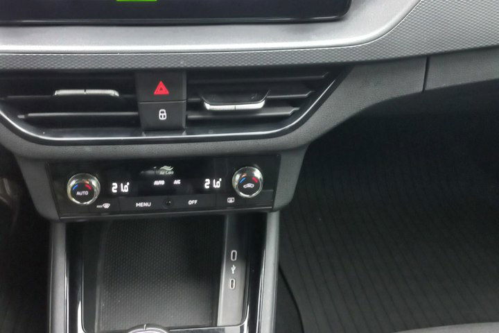 Skoda Scala 4 różne sztuki i roczniki Salon PL FV23% 32400 netto zdjęcie 24