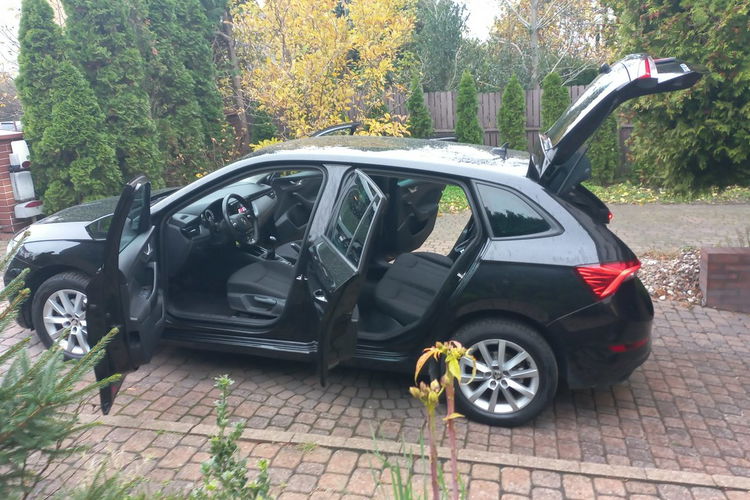 Skoda Scala 4 różne sztuki i roczniki Salon PL FV23% 32400 netto zdjęcie 32