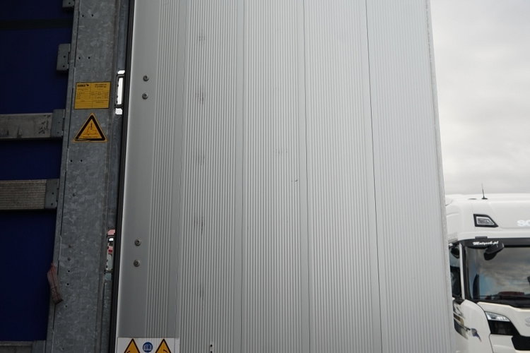 Schmitz -CARGOBULL / FIRANKA / STANDARD / MULDA DO STALI - 9 M / DACH PODNOSZONY / OŚ PODNOSZONA / 2021 ROK zdjęcie 14