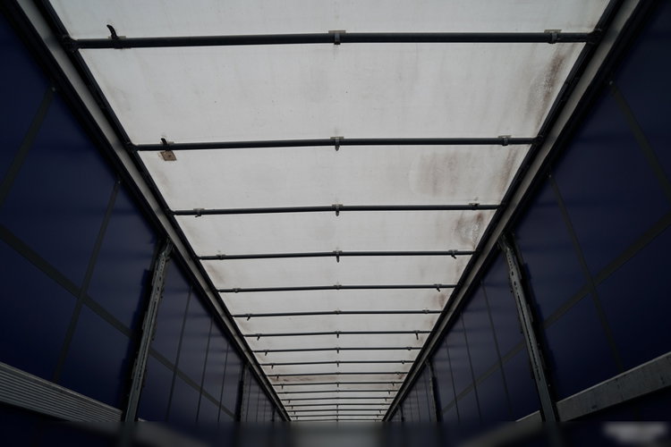 Schmitz -CARGOBULL / FIRANKA / STANDARD / MULDA DO STALI - 9 M / DACH PODNOSZONY / OŚ PODNOSZONA / 2021 ROK zdjęcie 19