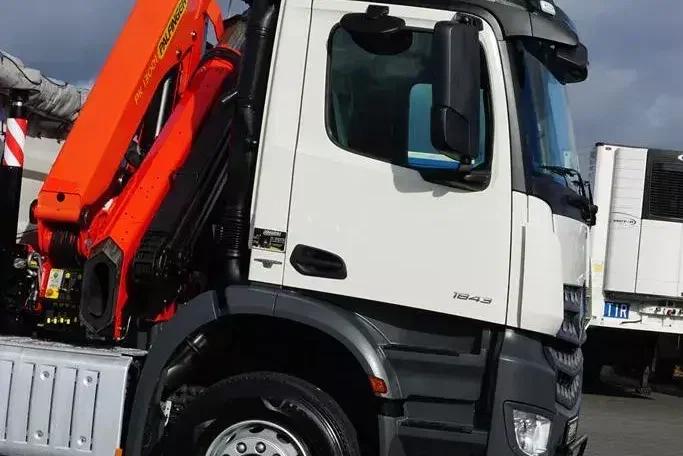 Mercedes / AROCS / 1843 / E 6 / WYWROTKA + HDS / ROTATOR / PALFINGER PK 13001 / WYSIĘG 17 M zdjęcie 37