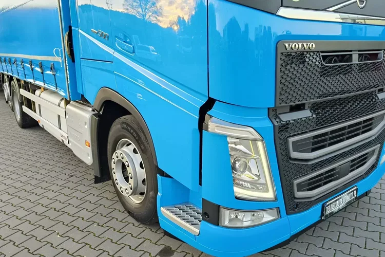 Volvo FH4 500 KM / EURO 6 / ZESTAW PRZESTRZENNY / KLIMA POSTOJOWA / zdjęcie 11