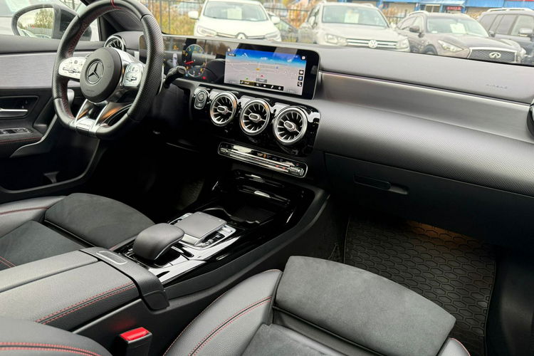 Mercedes A 35 AMG Polski salon, model 2020, bezwypadkowy, zdjęcie 19