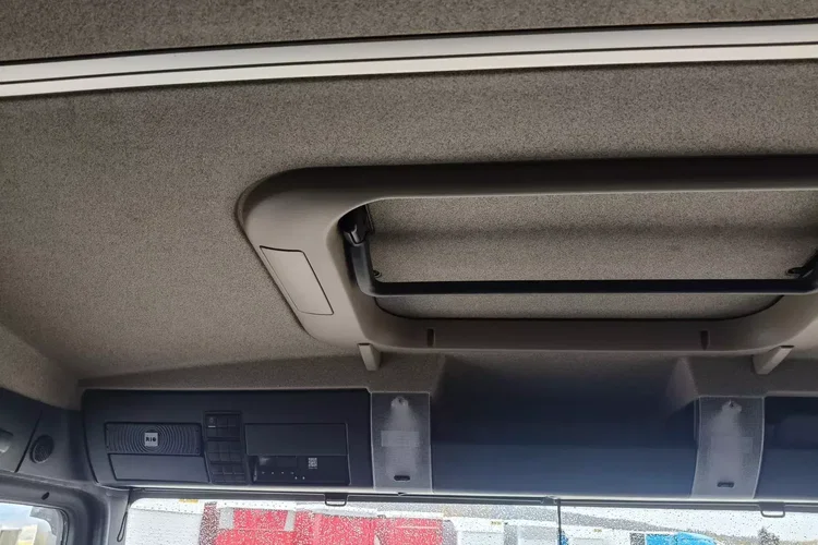 MAN TGM 18.250 / FIRANKA 7.30 + WINDA / ZSUWANY DACH / EURO 6 / zdjęcie 38