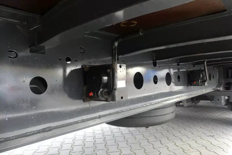 Wielton MEGA / FIRANKA / OŚ PODNOSZONA / ZADBANA / zdjęcie 21