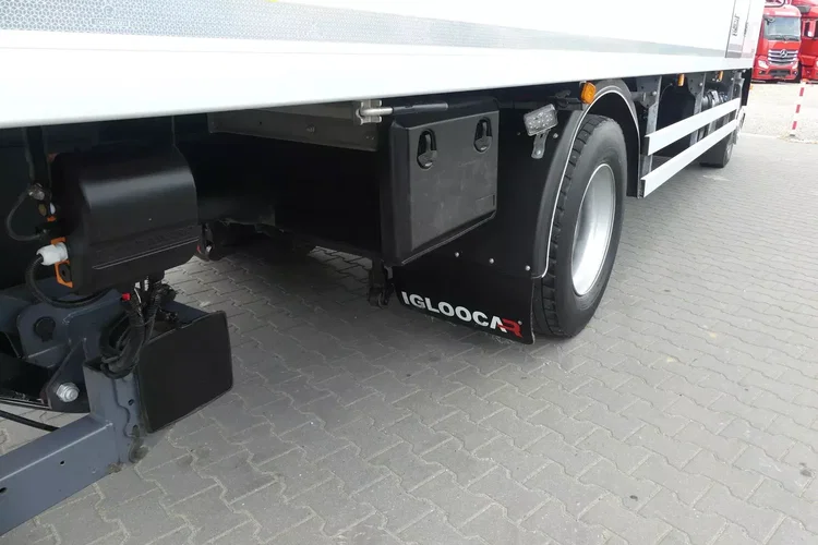 MAN TGM 15.290 / CHŁODNIA + WINDA / EURO 6 / IDEALNY STAN / zdjęcie 19