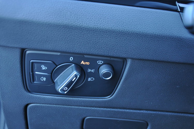 Volkswagen Arteon 2.0TSI 190KM DSG R-line Kamery360 HarmanKardon El.Klapa HeadUp Gwar. zdjęcie 14