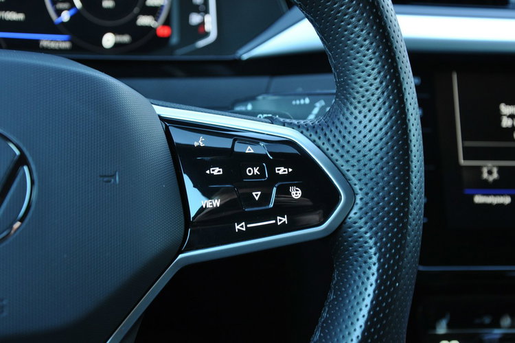 Volkswagen Arteon 2.0TSI 190KM DSG R-line Kamery360 HarmanKardon El.Klapa HeadUp Gwar. zdjęcie 18