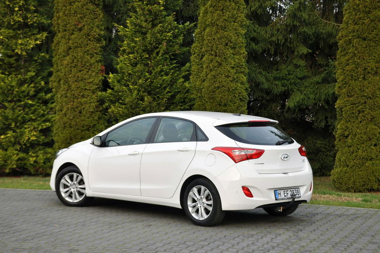 Hyundai i30 1.4i(99KM) Led Duża Navi Kamera Parktronik Welur I Wł Alu 16"ASO zdjęcie 13