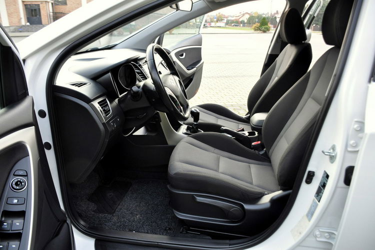 Hyundai i30 1.4i(99KM) Led Duża Navi Kamera Parktronik Welur I Wł Alu 16"ASO zdjęcie 21