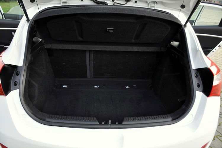 Hyundai i30 1.4i(99KM) Led Duża Navi Kamera Parktronik Welur I Wł Alu 16"ASO zdjęcie 37