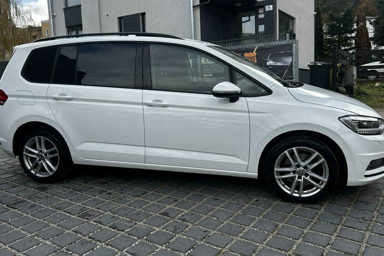 Volkswagen Touran 2.0 TDI 2017 DSG Top Led Radar Alu 17 zdjęcie 7