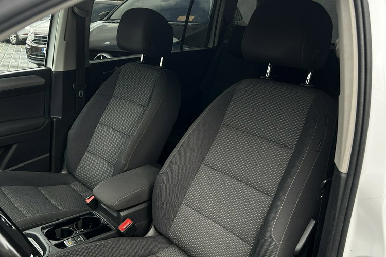 Volkswagen Touran 2.0 TDI 2017 DSG Top Led Radar Alu 17 zdjęcie 9