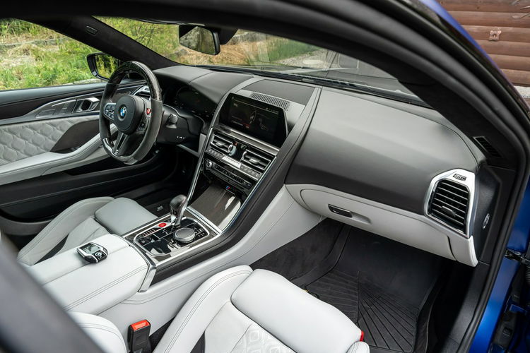 BMW M8 COMPETITION / 4.4 V8 / REVENTON CARBON / MG MOTORSPORT / DOINWESTOWANY zdjęcie 50