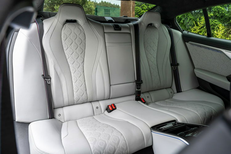 BMW M8 COMPETITION / 4.4 V8 / REVENTON CARBON / MG MOTORSPORT / DOINWESTOWANY zdjęcie 75