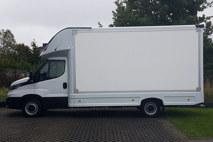 Iveco Daily KONTENER NISKOPODŁOGOWY 4.43x2.23x2.42 SKLEP BAR FOODTRUCK KAMPER AC zdjęcie 11