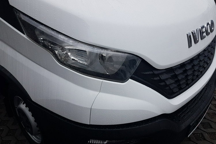 Iveco Daily KONTENER NISKOPODŁOGOWY 4.43x2.23x2.42 SKLEP BAR FOODTRUCK KAMPER AC zdjęcie 31