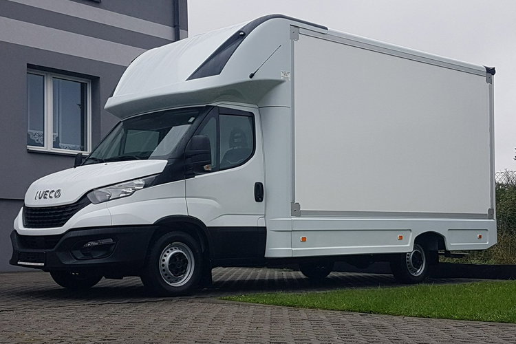 Iveco Daily KONTENER NISKOPODŁOGOWY 4.43x2.23x2.42 SKLEP BAR FOODTRUCK KAMPER AC zdjęcie 39