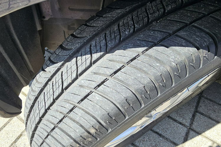 Yaris Kamera cofania, alufelgi, serwisoawany Toyota,  zdjęcie 31