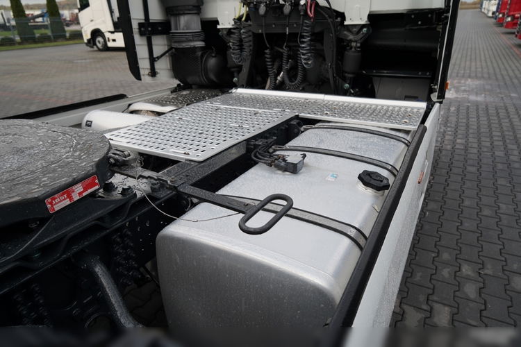 Iveco S-WAY / 480 / RETARDER / KLIMA POSTOJOWA / OPONY 100%  zdjęcie 16