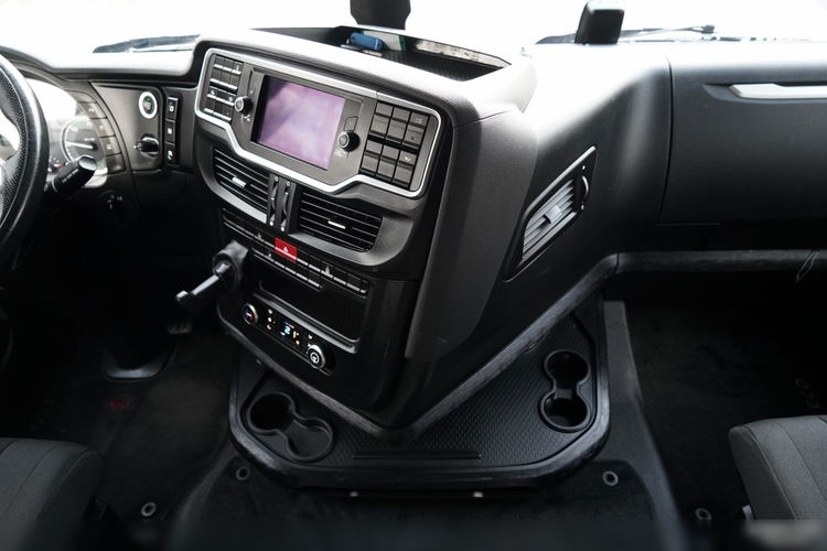 Iveco S-WAY / 480 / RETARDER / KLIMA POSTOJOWA / OPONY 100%  zdjęcie 31