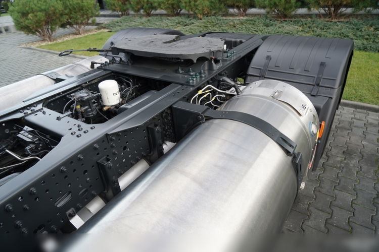 Iveco S-WAY / 460 / RETARDER /  LNG  zdjęcie 12