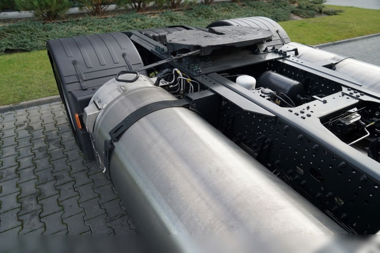 Iveco S-WAY / 460 / RETARDER /  LNG  zdjęcie 17