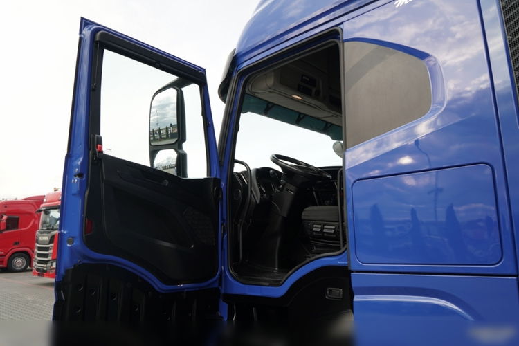 Iveco S-WAY / 460 / RETARDER /  LNG  zdjęcie 27