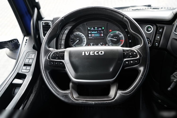 Iveco S-WAY / 460 / RETARDER /  LNG  zdjęcie 33