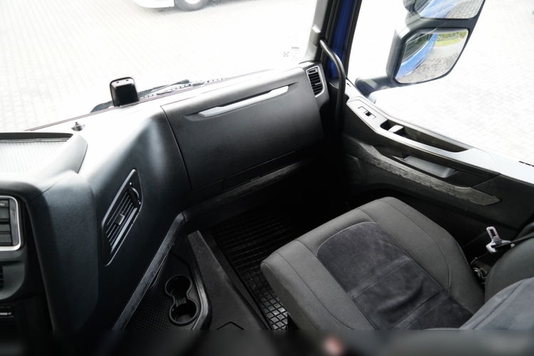 Iveco S-WAY / 460 / RETARDER /  LNG  zdjęcie 37