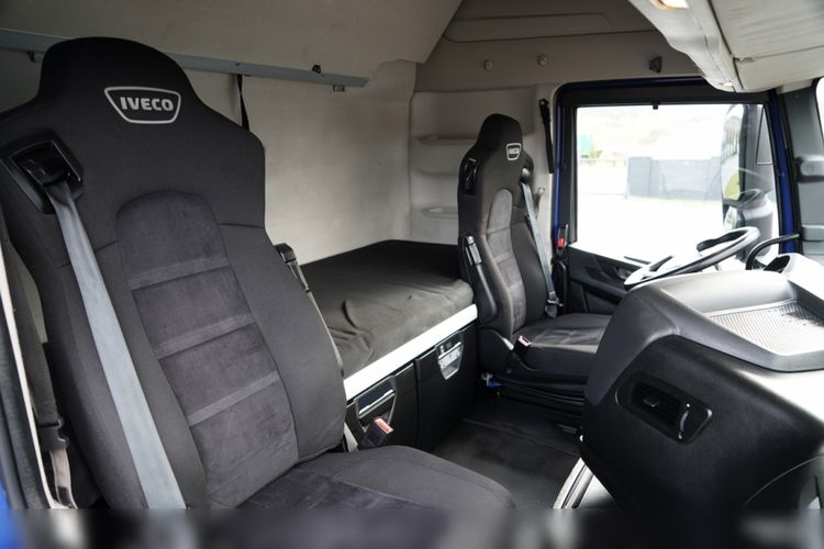 Iveco S-WAY / 460 / RETARDER /  LNG  zdjęcie 40