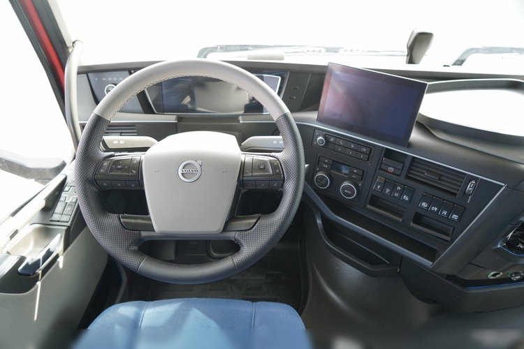 Volvo FH 460 / ZESTAW TANDEM / 120 M3 / PRZEJAZDOWY / I-SAVE / KLIMA POSTOJOWA / OŚ PODNOSZONA SKRĘTNA / WIELTON zdjęcie 47