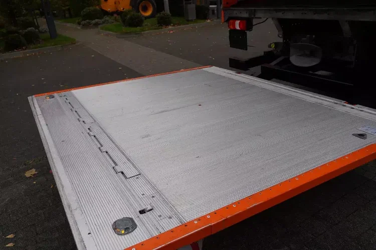 Mercedes Actros 2545 6×2 MP5 / FULL ADR / Firanka 17 EPAL zdjęcie 13