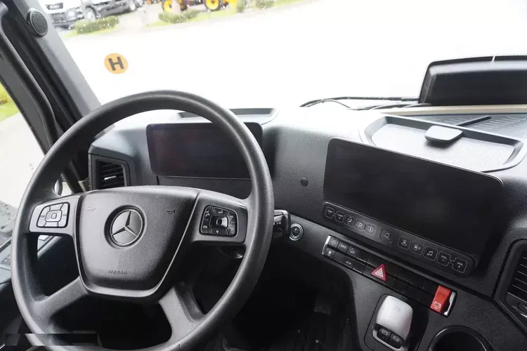 Mercedes Actros 2545 6×2 MP5 / FULL ADR / Firanka 17 EPAL zdjęcie 20
