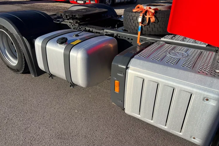 Mercedes ACTROS L prokontraktowy zdjęcie 14