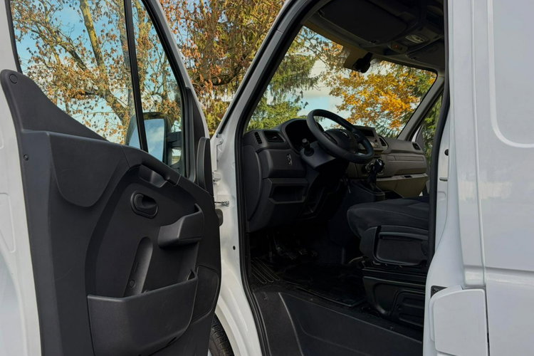 Renault Master 2020 2.3 140KM L4H2 SALON PL I właściciel Tempomat Klimatyzacja zdjęcie 8