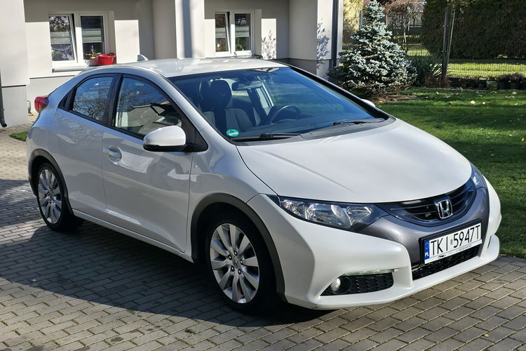 Honda Civic 1.8 Benzyna | | Gwarancja | Bogate wyposażenie | Automat zdjęcie 2