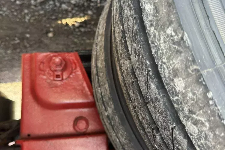 Faymonville Niskopodłogowa Telemega Rozciągana 7m 3-Osiowa Oś skrętna zdjęcie 8