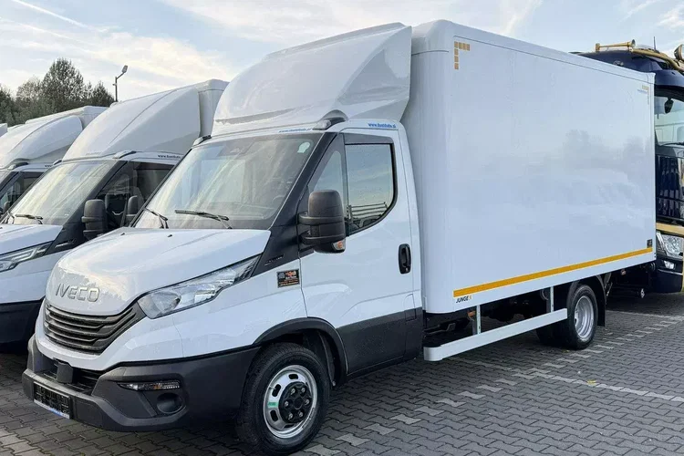 Iveco Daily 35C16 V zdjęcie 2