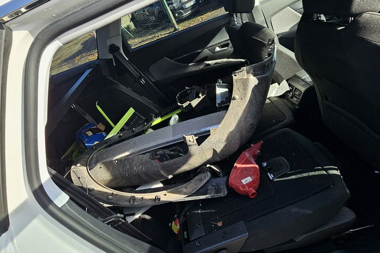 Peugeot 5008 1.5dci automat 80.000km zdjęcie 21