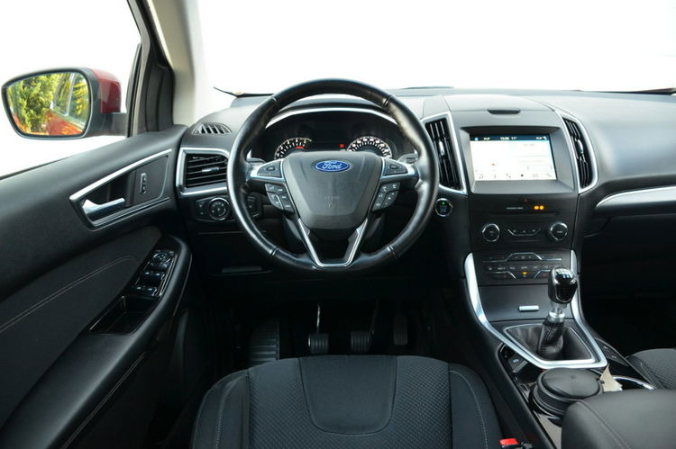 Ford EDGE 2.0TDCI 180KM AWD Navi Kamera Keyless go Grzana kierownica zdjęcie 31