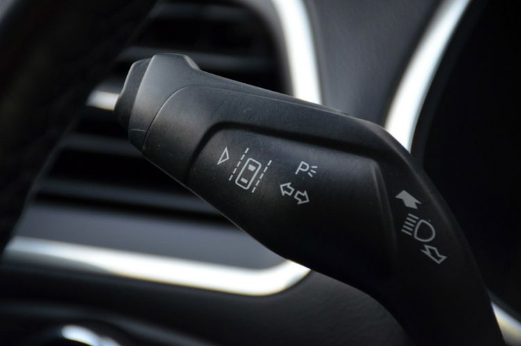 Ford EDGE 2.0TDCI 180KM AWD Navi Kamera Keyless go Grzana kierownica zdjęcie 40