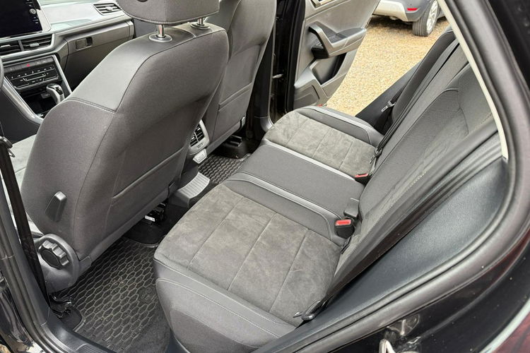 Volkswagen T-Roc navi, kamera, gwarancja, 30tys.km zdjęcie 19