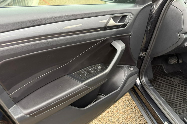 Volkswagen T-Roc navi, kamera, gwarancja, 30tys.km zdjęcie 20