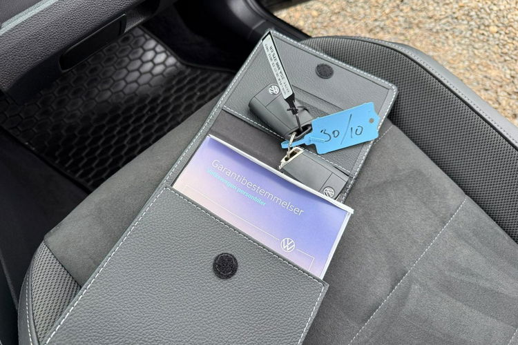 Volkswagen T-Roc navi, kamera, gwarancja, 30tys.km zdjęcie 24