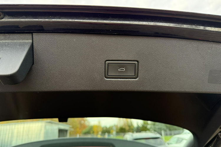 Volkswagen T-Roc navi, kamera, gwarancja, 30tys.km zdjęcie 27