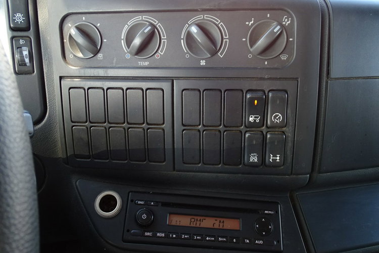 MAN TGL 12.220 Kontener Sprowadzony Przebieg Udokumentowany , Winda, Kontener, Blokada Mostu, DMC 11990 zdjęcie 11